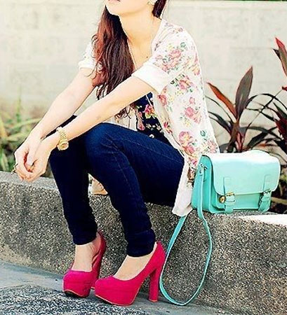 ♥ Bir Kot, Bir T��rt Deyip Ge�meyin :]  ♥