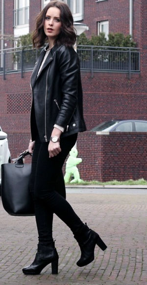 Z�mba ve �ivi desenli siyah deri ceket modas�